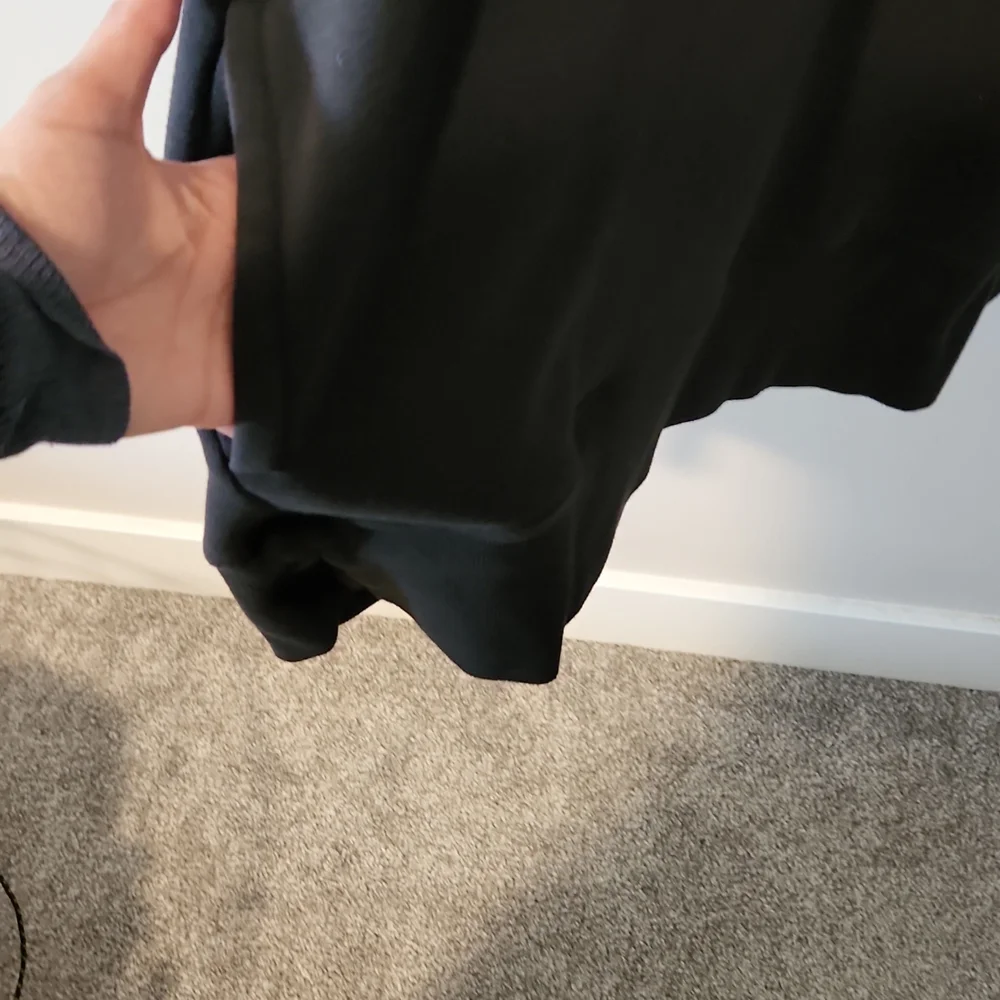 Kirkland Sweater with Pockets - Picture 3 of 3